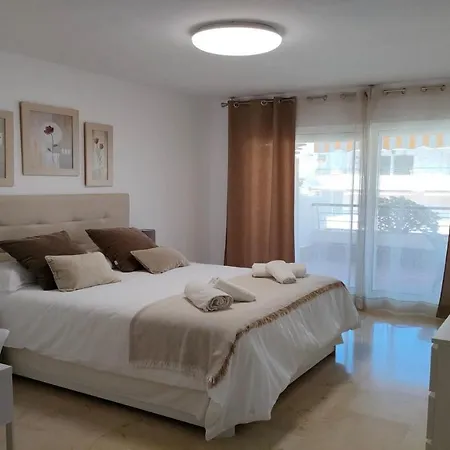 En Junto A Campos De Golf Daire Marbella