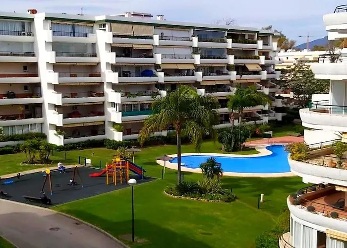 En Junto A Campos De Golf Apartment *