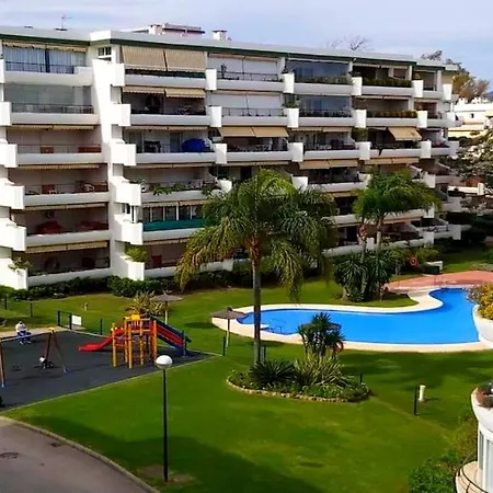 En Junto A Campos De Golf Apartamento *